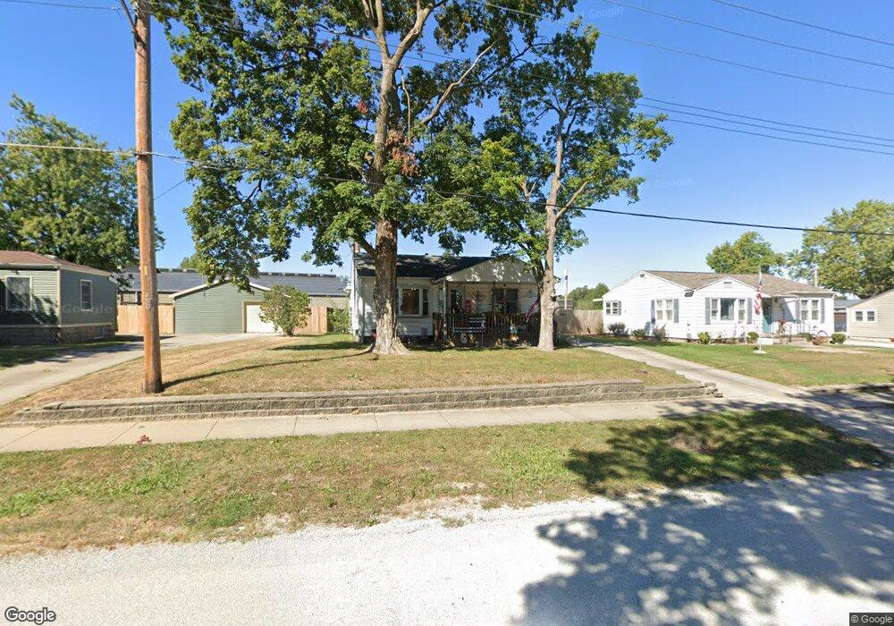 401 N Henrietta St, Effingham, IL 62401 - photo 1