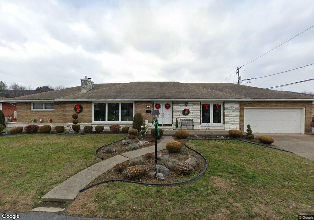 7 Colonial Acres, Wyoming, PA 18644 - photo 1