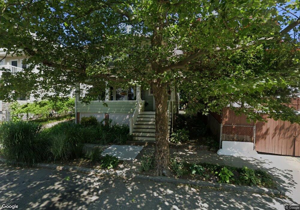 201 Sumter St, Providence, RI 02907 - photo 1
