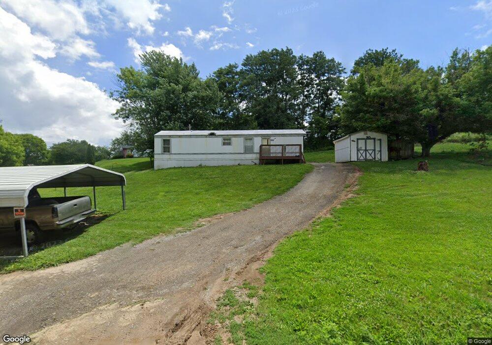 4301 Hilltop Rd, Ewing, KY 41039 - photo 1