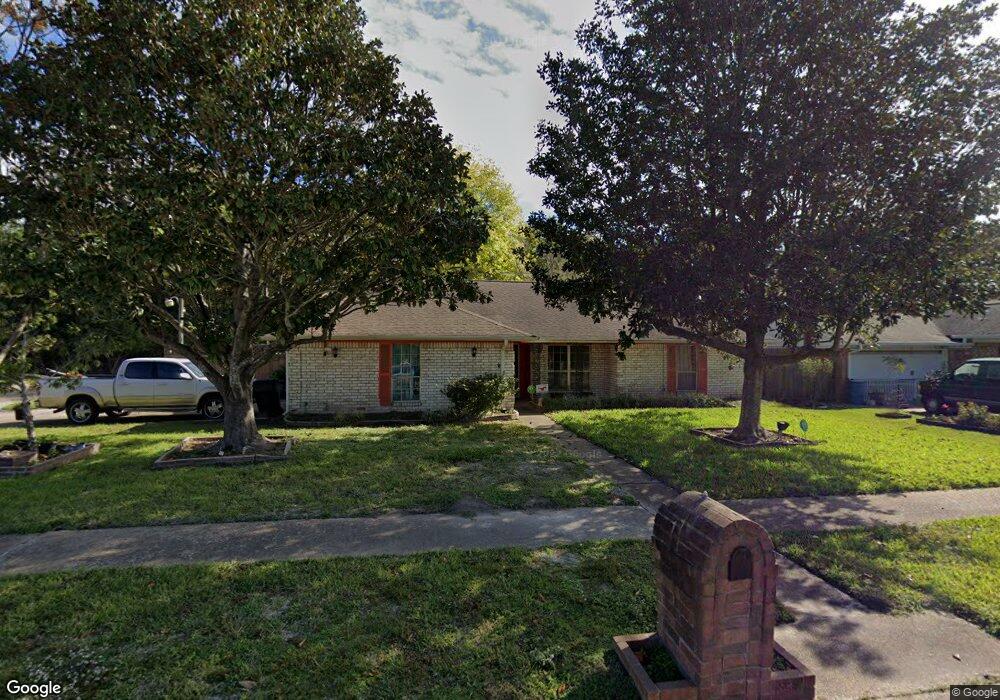 7606 Ashmole Ln, Houston, TX 77088 - photo 1