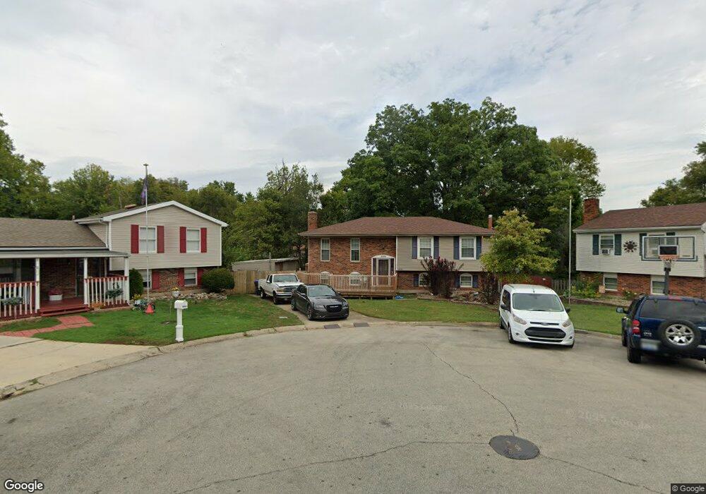 8800 William Penn Ct, Louisville, KY 40228 - photo 1