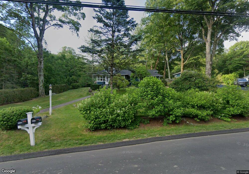 775 Den Rd, Stamford, CT 06903 - photo 1