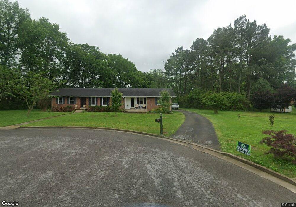 414 Dot Cir, Shelbyville, TN 37160 - photo 1