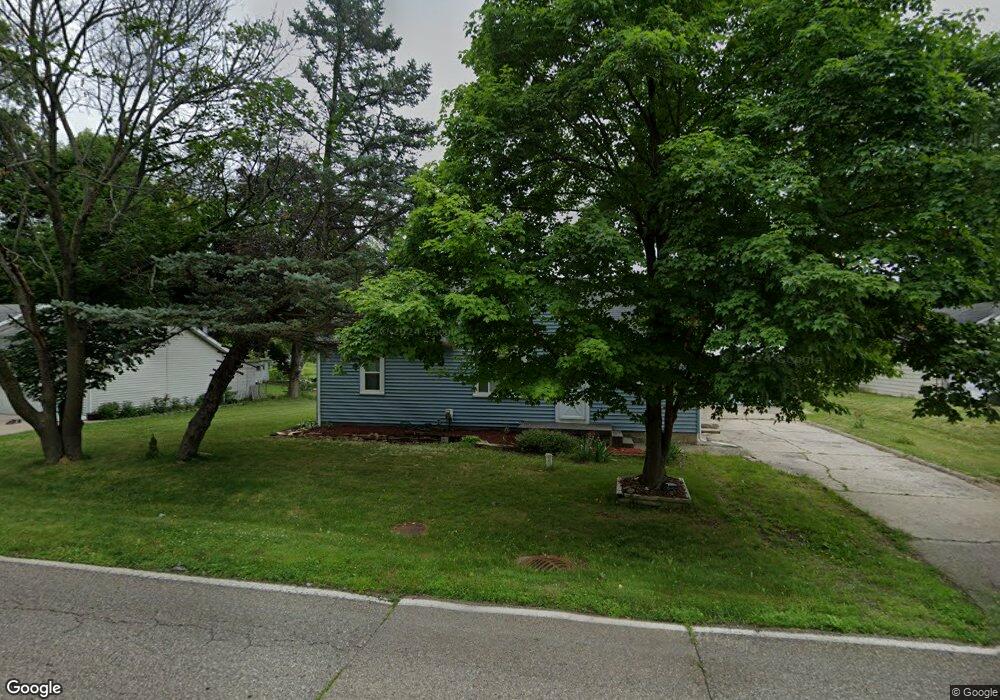 1089 Gilbert St, Flint, MI 48532 - photo 1