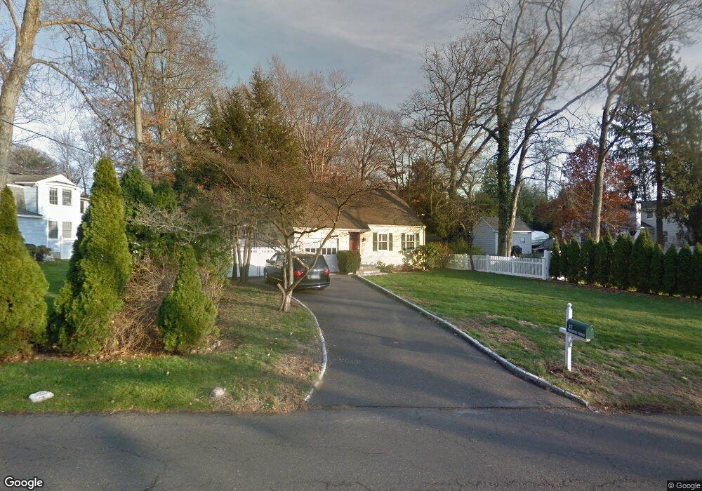 37 Edgerton St, Darien, CT 06820 - photo 1