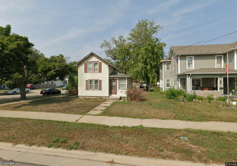 1108 4th St SW, Austin, MN 55912 - photo 1