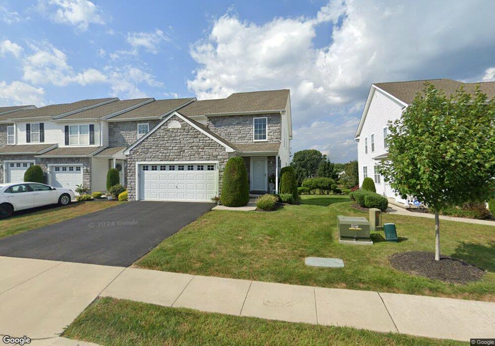 869 N Fork Dr, Easton, PA 18040 - photo 1