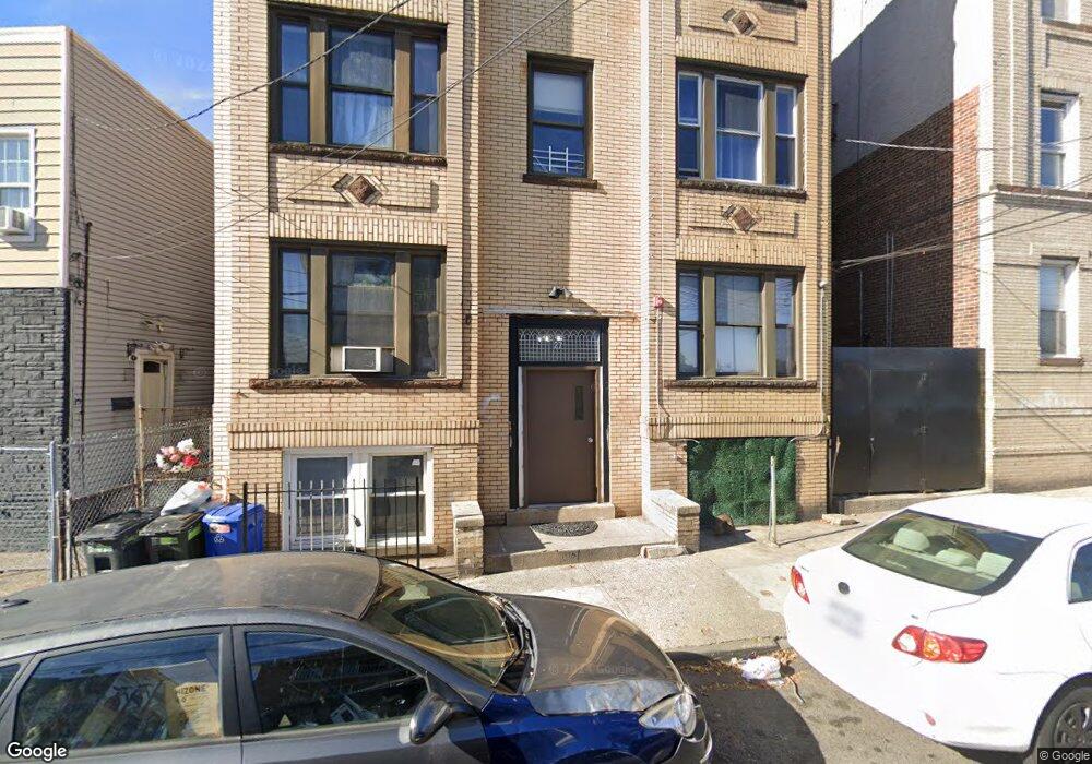 27 Gray St, Jersey City, NJ 07302 - photo 1