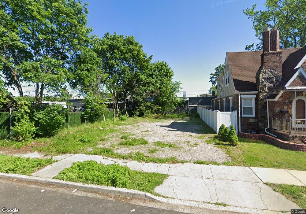 182 Ivy St, West Hempstead, NY 11552 - photo 1