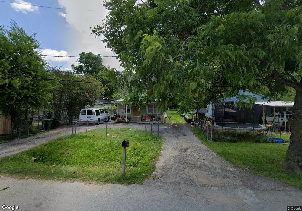 10620 Shady Ln, Houston, TX 77093 - photo 1