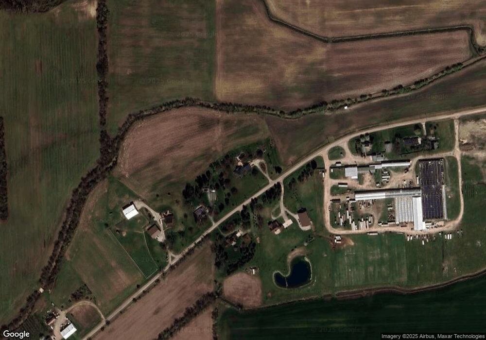 715 Indian Trail Rd, Carleton, MI 48117 - photo 1