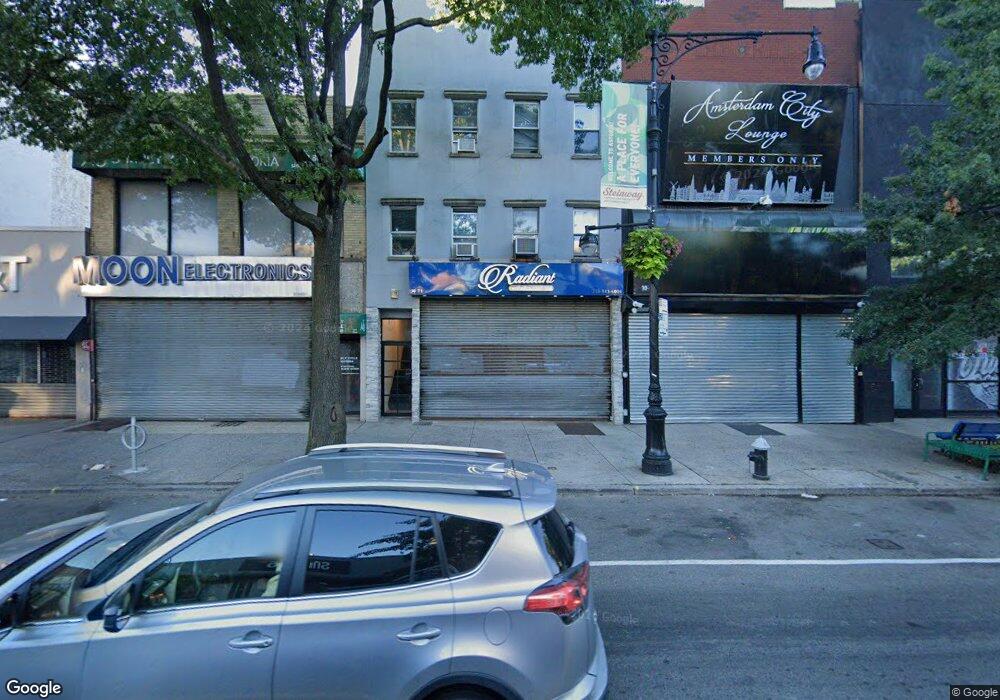 3071 Steinway St, Long Island City, NY 11103 - photo 1