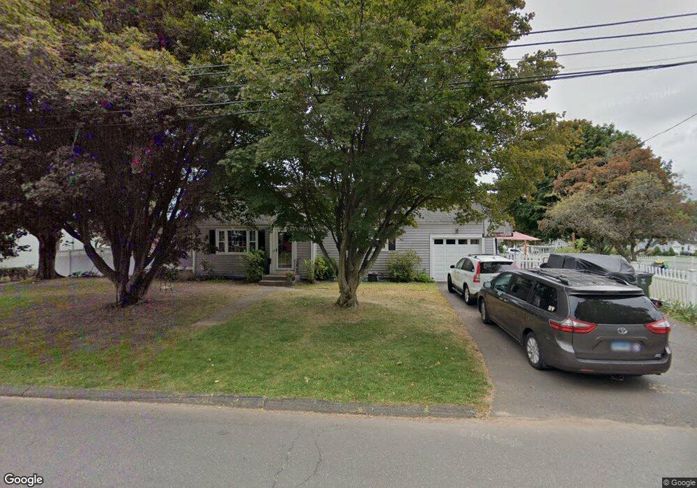 69 Bentwood Rd, West Hartford, CT 06107 - photo 1