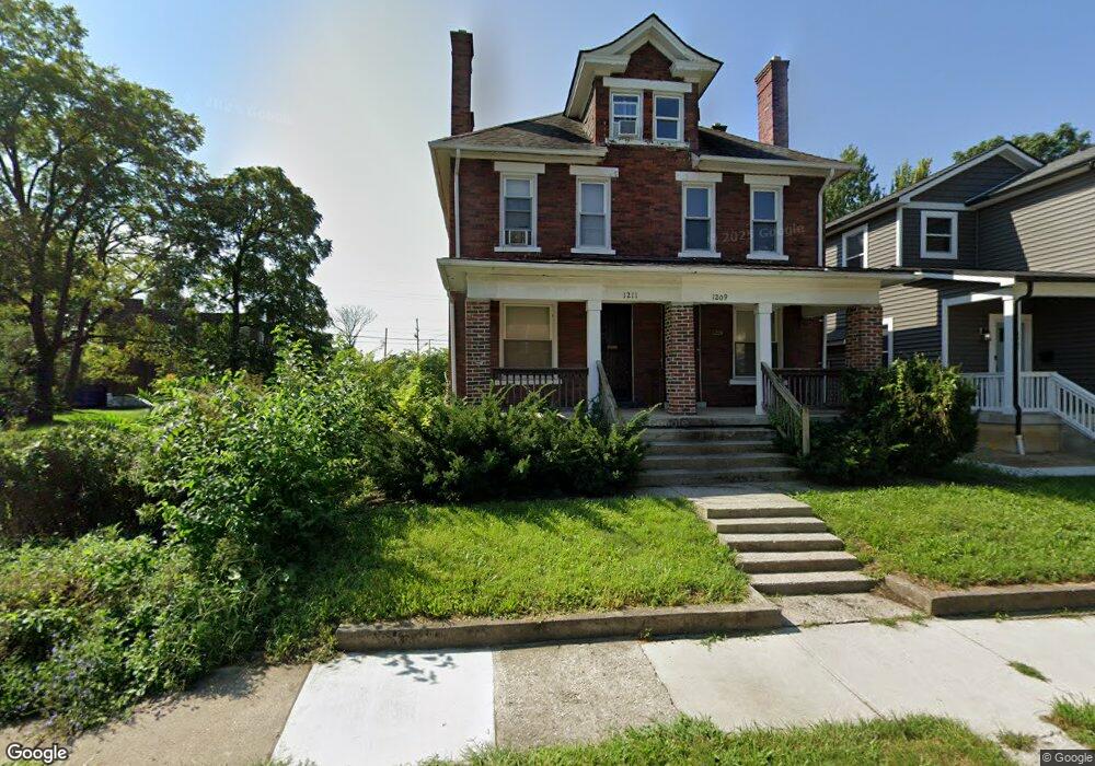 1209 E Rich St unit 211, Columbus, OH 43205 - photo 1