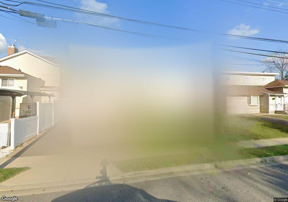 3389 Bayfield Blvd, Oceanside, NY 11572 - photo 1