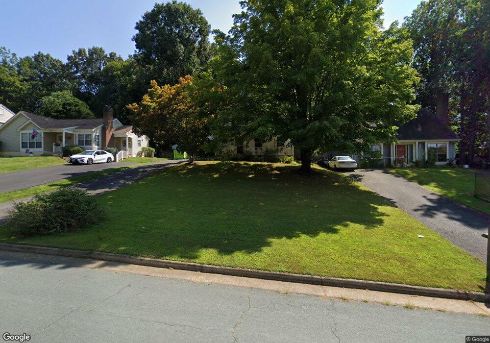 808 Harris Rd, Charlottesville, VA 22902 - photo 1