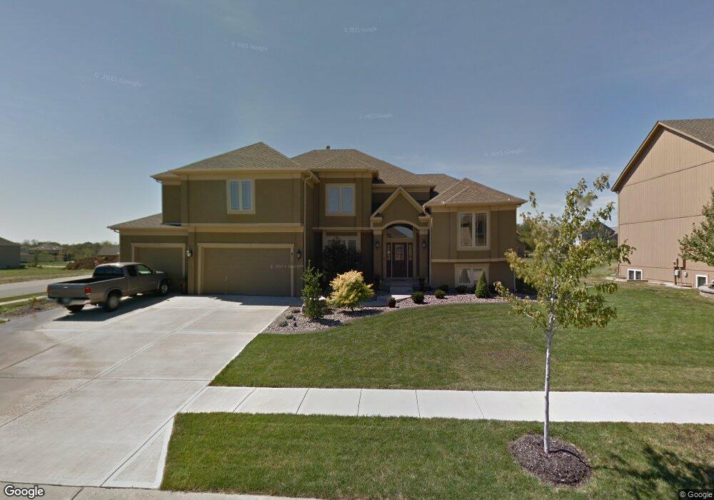 8112 Longview Rd, Lenexa, KS 66220 - photo 1