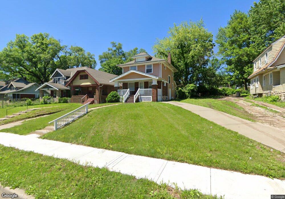 5618 Olive St, Kansas City, MO 64130 - photo 1