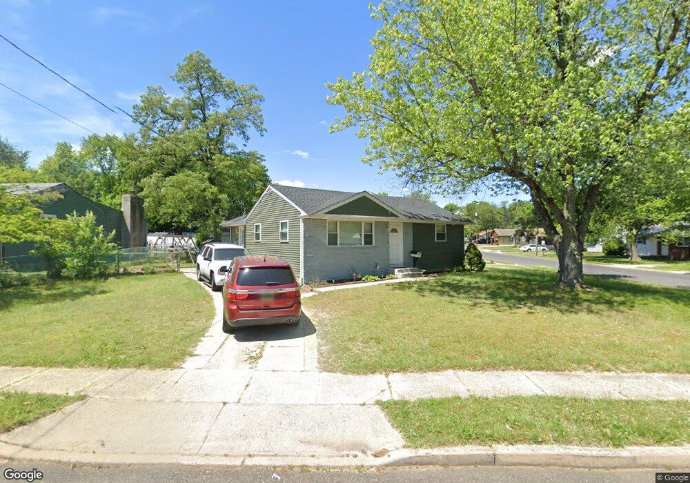 426 Locust Ave, Lindenwold, NJ 08021 - photo 1