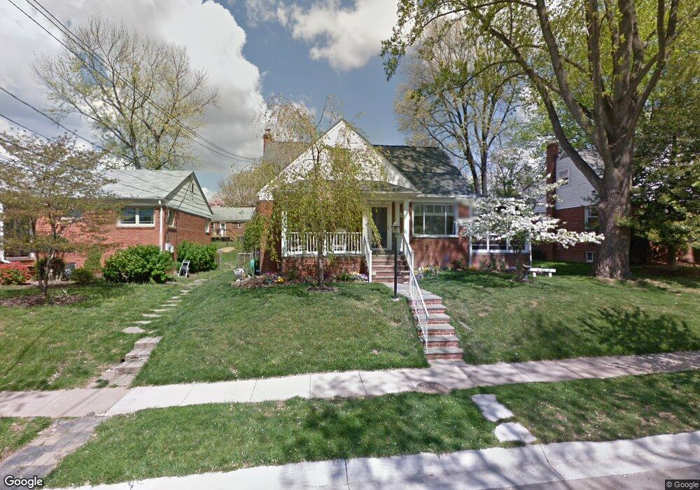 4923 Strathmore Ave, Kensington, MD 20895 - photo 1