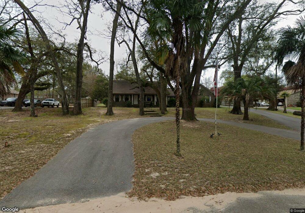 3016 Lancaster Cir, Crestview, FL 32539 - photo 1