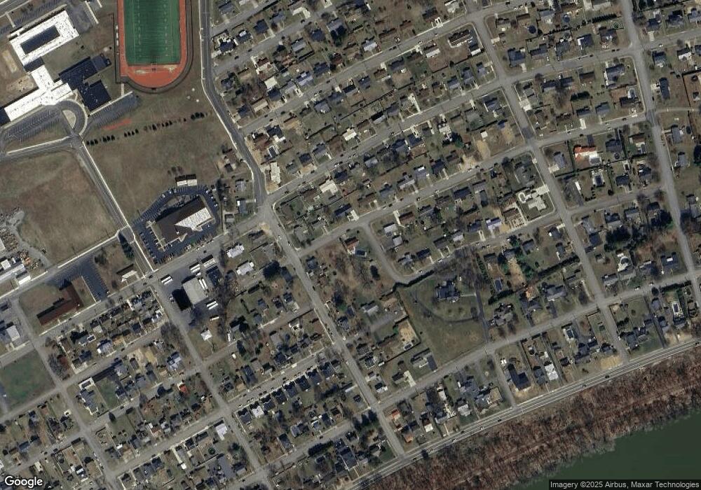 906 E 4 1/2 St, Berwick, PA 18603 - photo 1