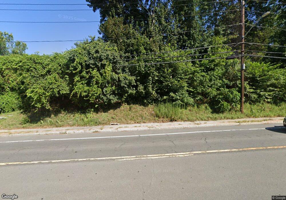 593 Hoosick St, Troy, NY 12180 - photo 1