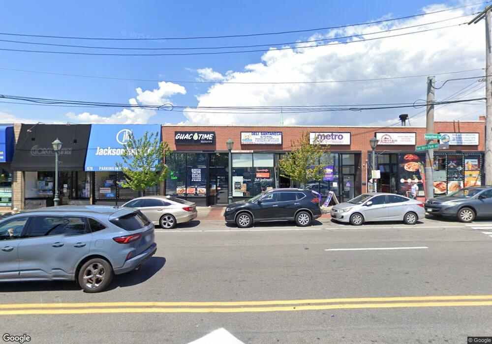 976 Hempstead Turnpike, Franklin Square, NY 11010 - photo 1