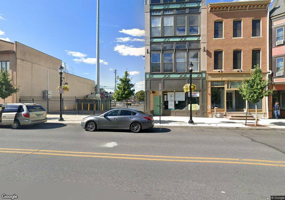 1033 W Hamilton St unit 205, Allentown, PA 18101 - photo 1