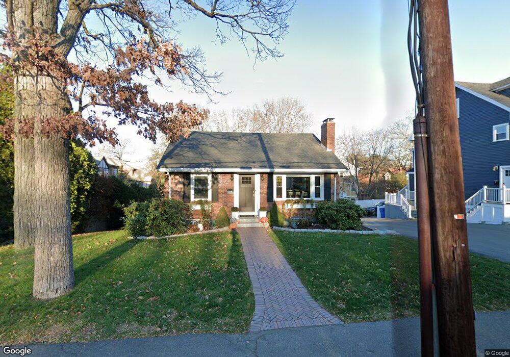 31B Oak St, Wellesley, MA 02482 - photo 1