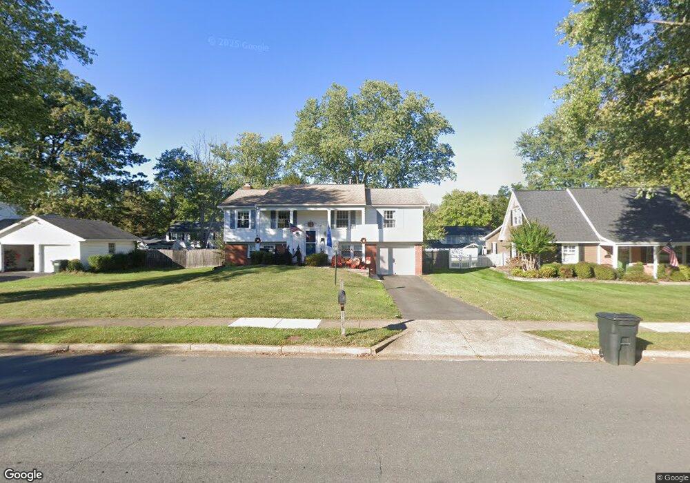 13128 Melville Ln, Fairfax, VA 22033 - photo 1