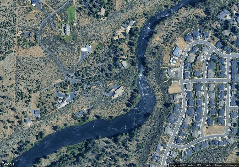 60920 Bachelor View Rd, Bend, OR 97702 - photo 1