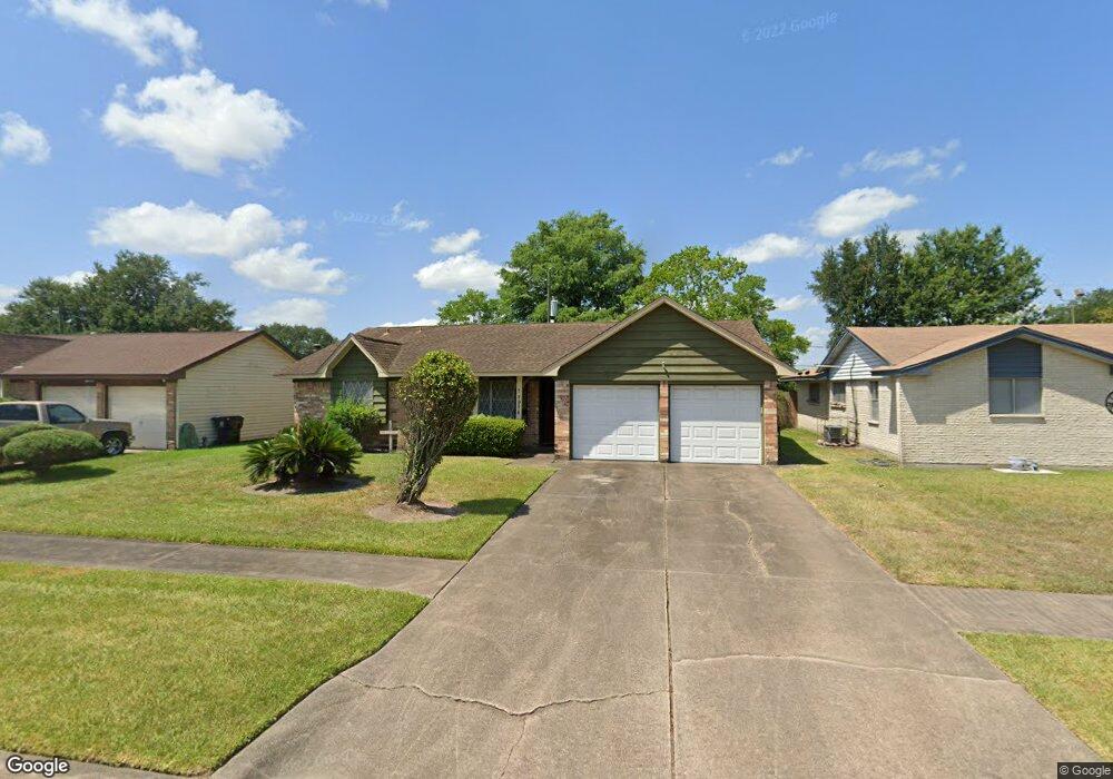 11018 Hoffer St, Houston, TX 77089 - photo 1