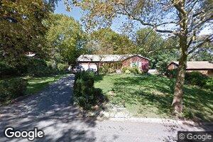 6 Skyline Dr, Huntington, NY 11743