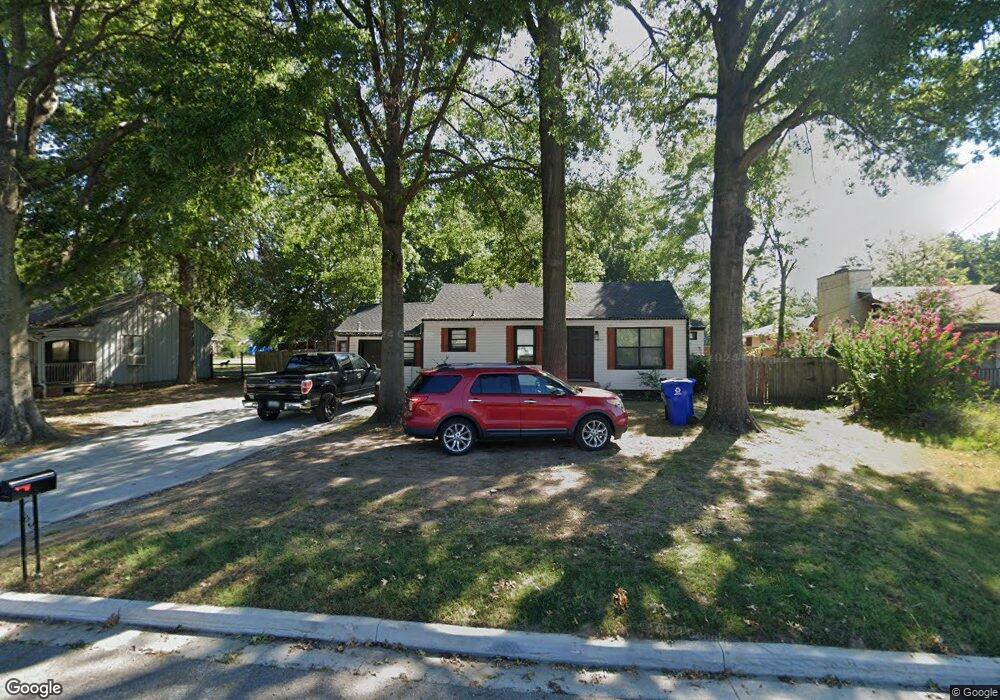 717 S Birch Place, Broken Arrow, OK 74012 - photo 1