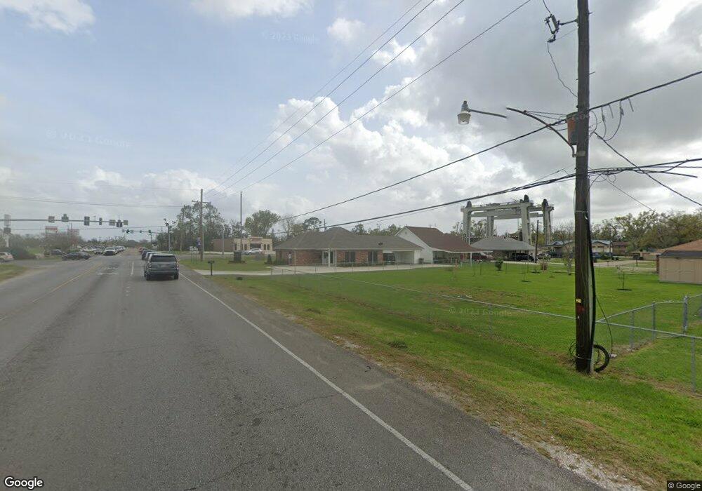 9304 E Park Ave, Houma, LA 70363 - photo 1