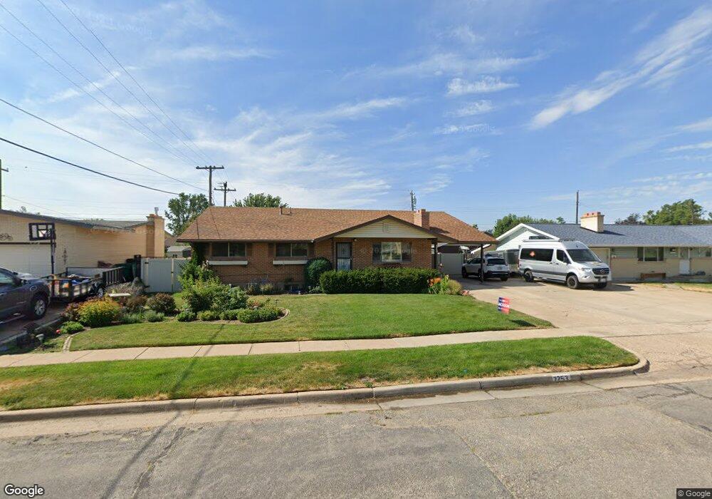 2253 W 4250 S, Roy, UT 84067 - photo 1