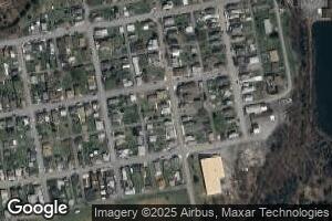 36 4th St, McAdoo, PA 18237