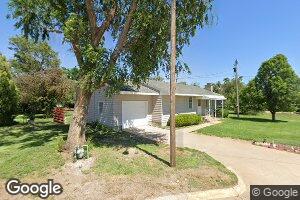 402 N Campbell St, Lakin, KS 67860