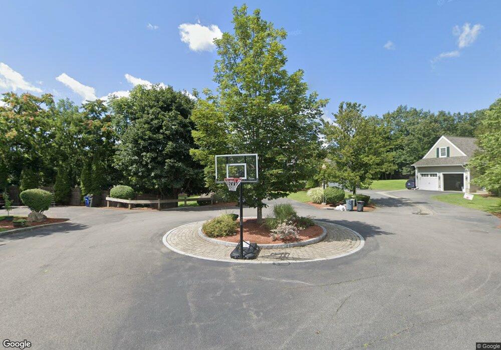 0 Cobblestone Dr unit 4, Winchester, MA 01890 - photo 1