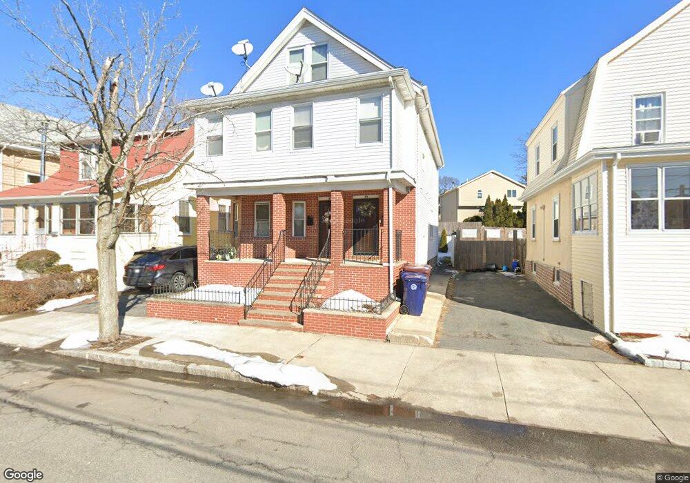 95 Kinsman St unit 1, Everett, MA 02149 - photo 1