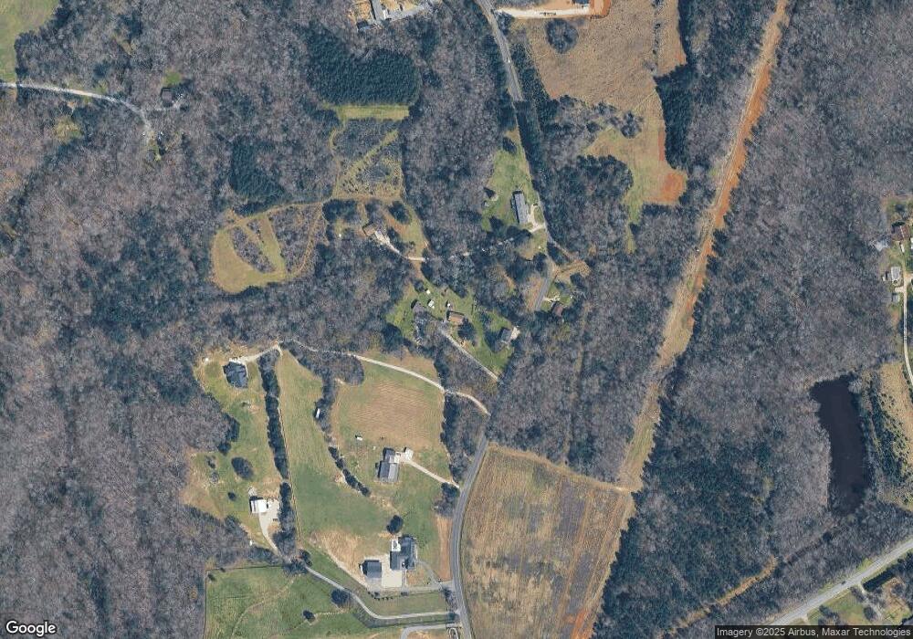 2457 Wavy Oak Rd, Clover, SC 29710 - photo 1