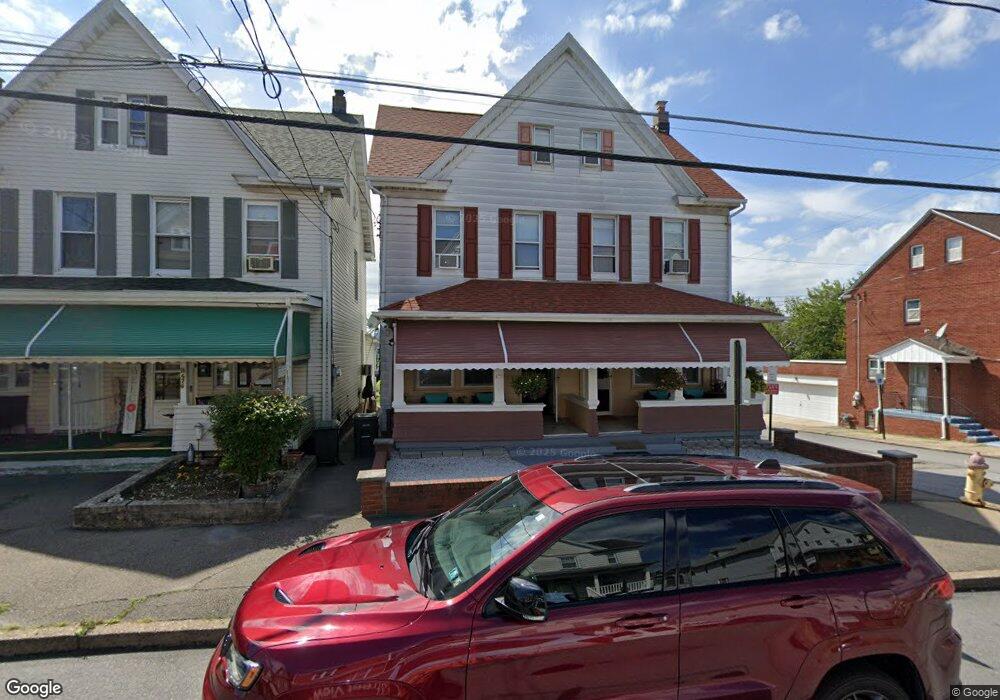 678 N Vine St, Hazleton, PA 18201 - photo 1