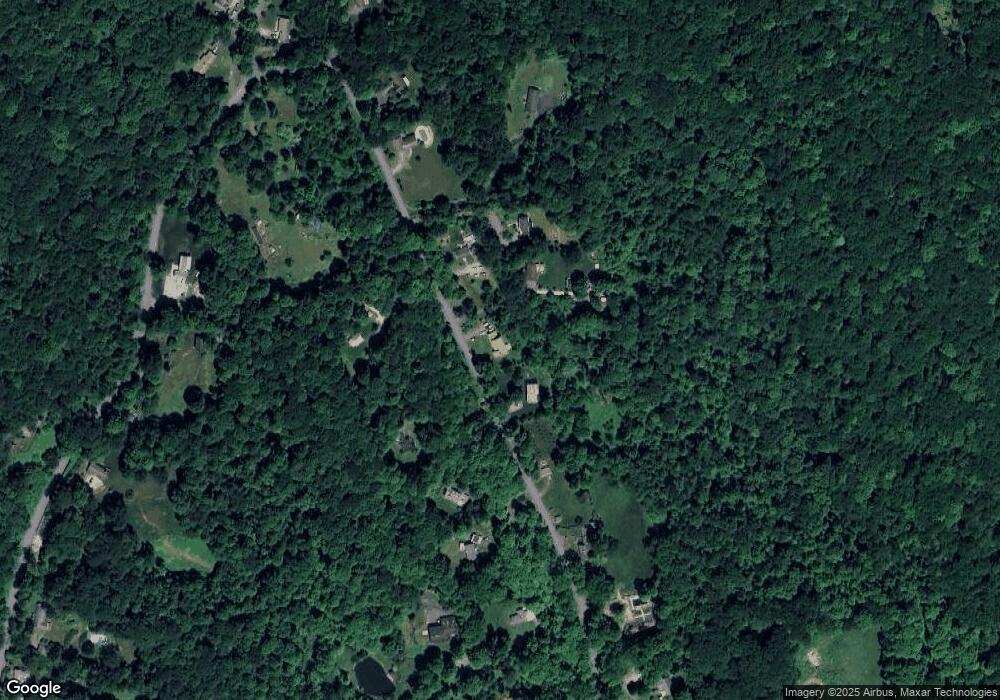 113 Kent Hollow Rd, Kent, CT 06757 - photo 1