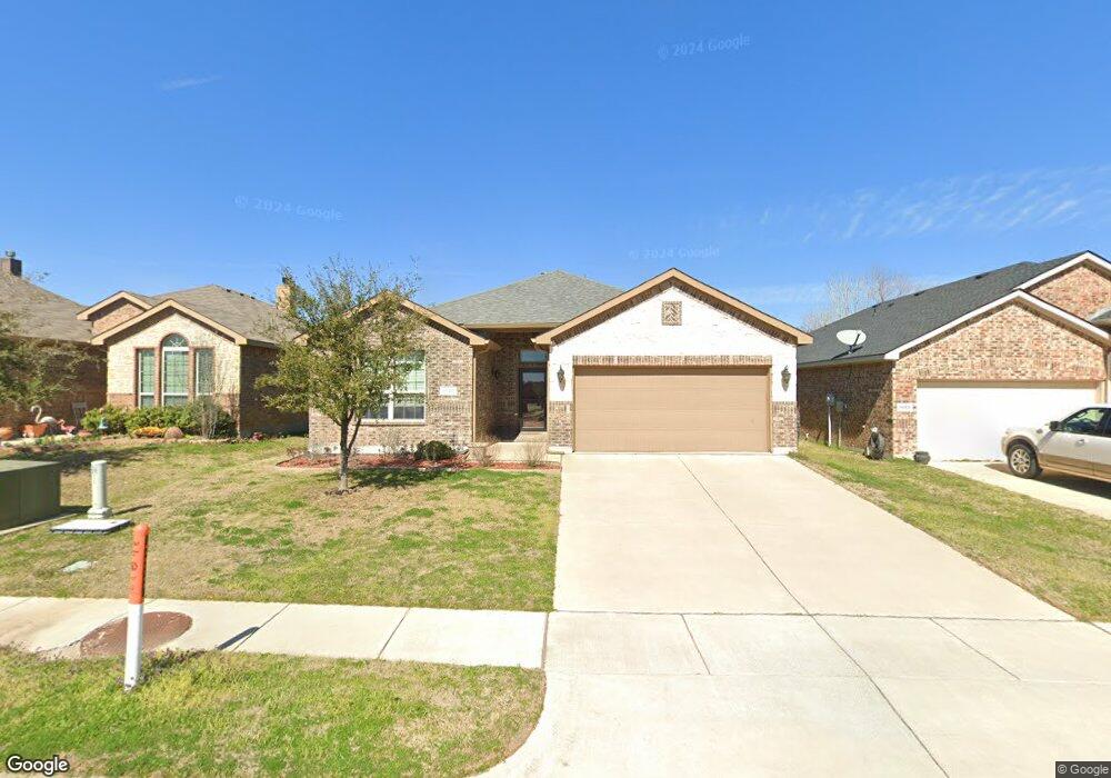 1120 Vaughna Dr, Weatherford, TX 76087 - photo 1