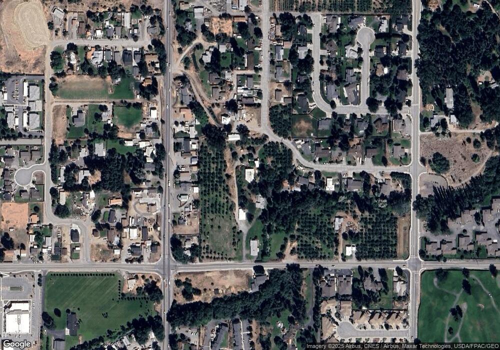 1990 N Ashland Ave, East Wenatchee, WA 98802 - photo 1