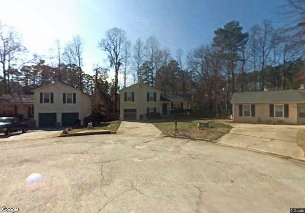 2141 Marbut Farms Ct, Lithonia, GA 30058 - photo 1