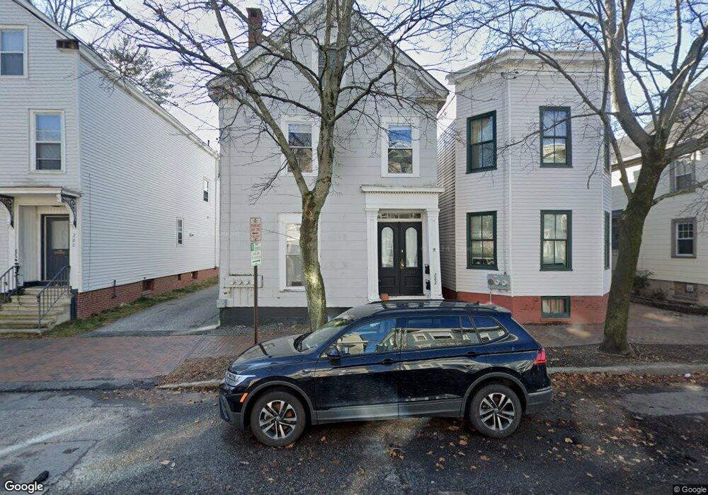 282 Brackett St unit 3, Portland, ME 04102 - photo 1