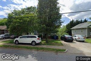 464 S Center St, Hickory, NC 28602